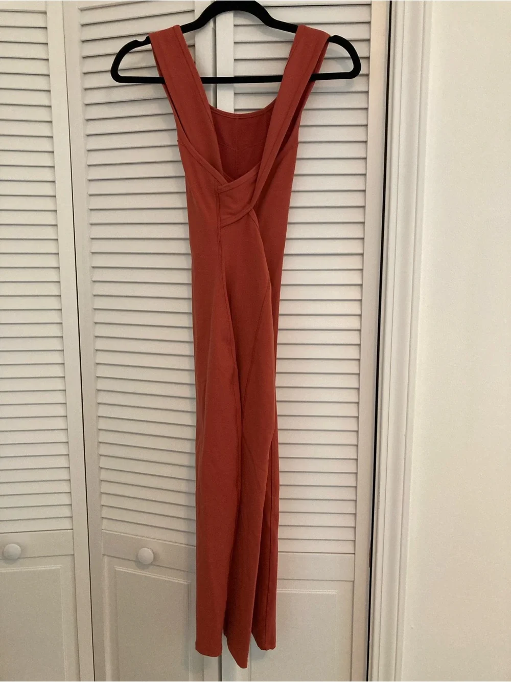 Lululemon Women’s Picnic Play Dress in Brick Rose - Bodycon Midi Dress